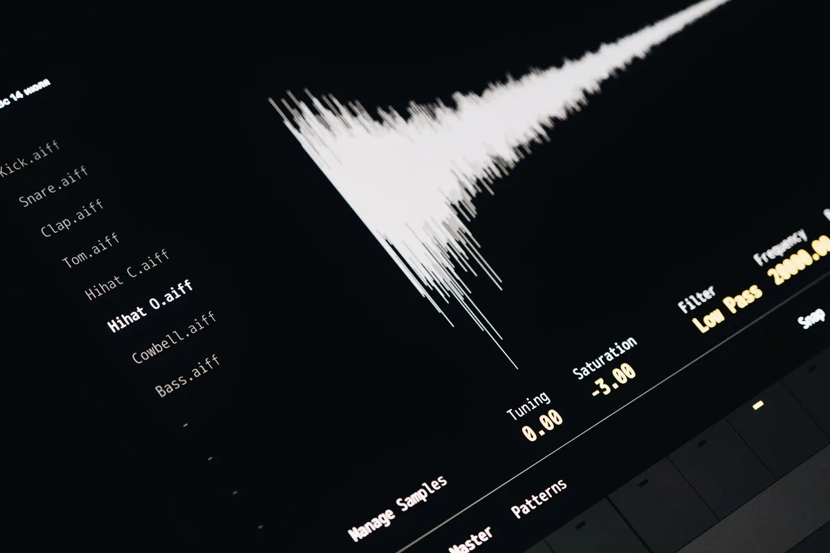 Professional microphone and AI voice software used for faceless YouTube narration